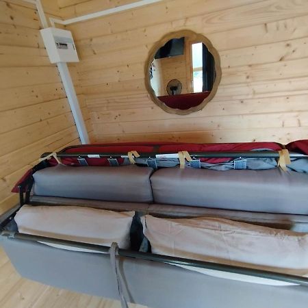 Tiny House Toute Equipee Avec Jardin Saint-Florent-sur-Cher Bagian luar foto