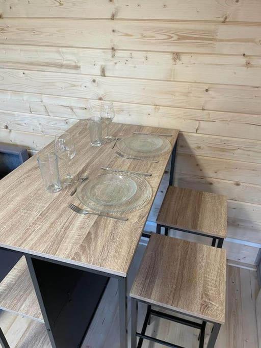 Tiny House Toute Equipee Avec Jardin Saint-Florent-sur-Cher Bagian luar foto