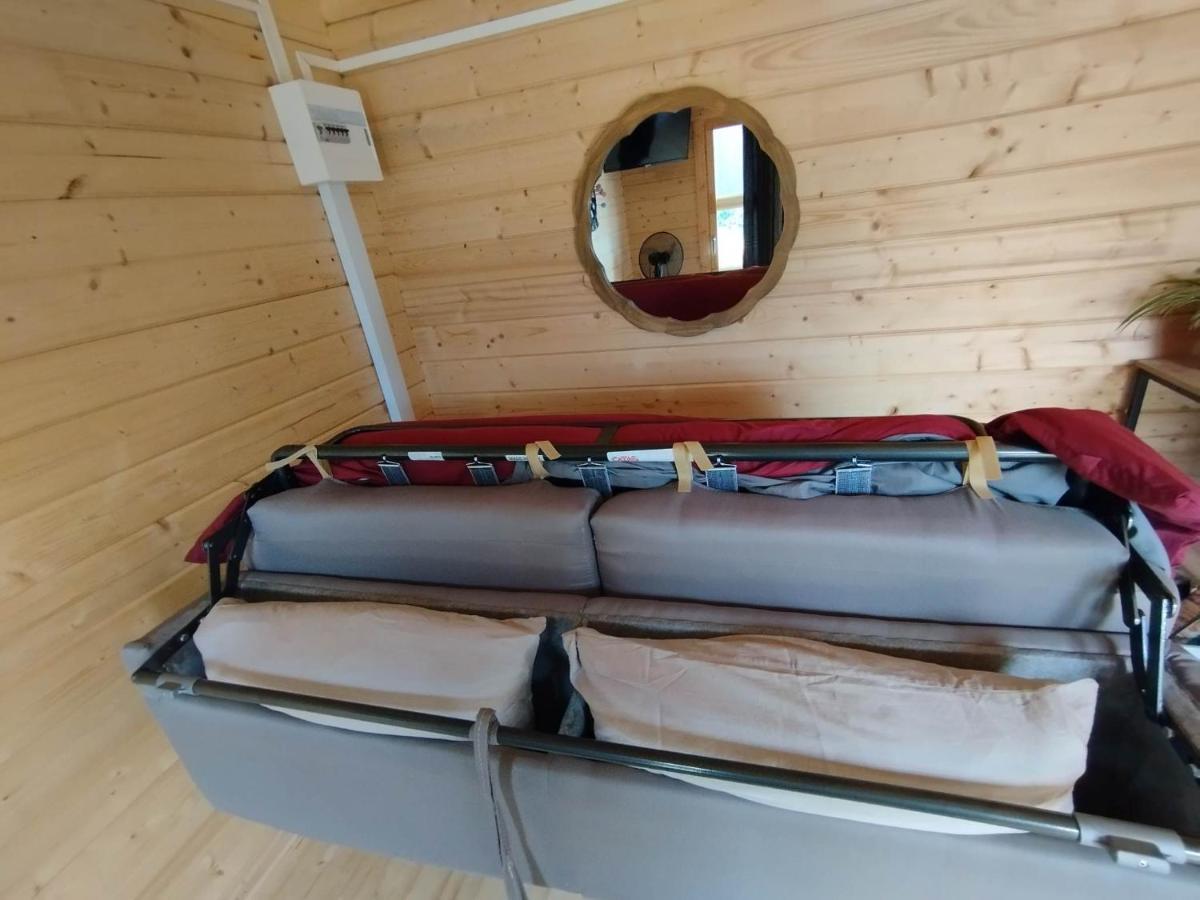 Tiny House Toute Equipee Avec Jardin Saint-Florent-sur-Cher Bagian luar foto