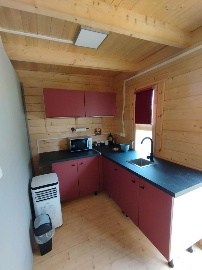 Tiny House Toute Equipee Avec Jardin Saint-Florent-sur-Cher Bagian luar foto