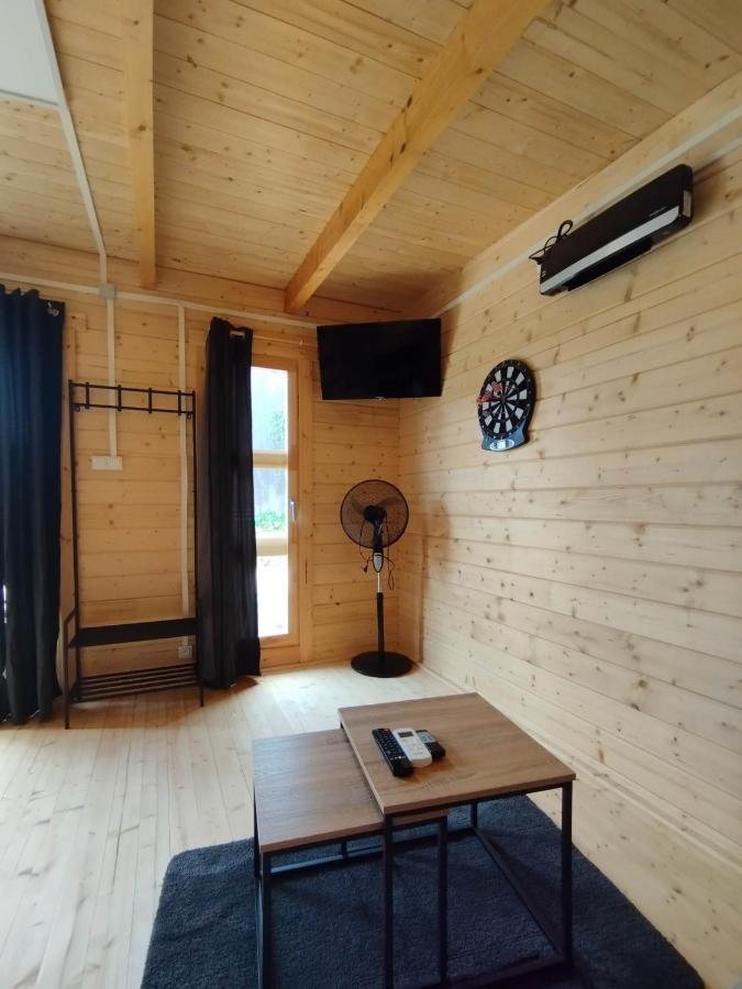 Tiny House Toute Equipee Avec Jardin Saint-Florent-sur-Cher Bagian luar foto
